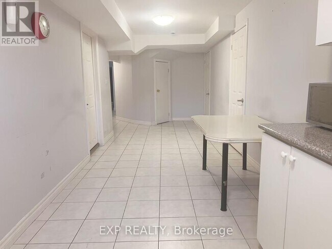 Photo - 179 Elson St