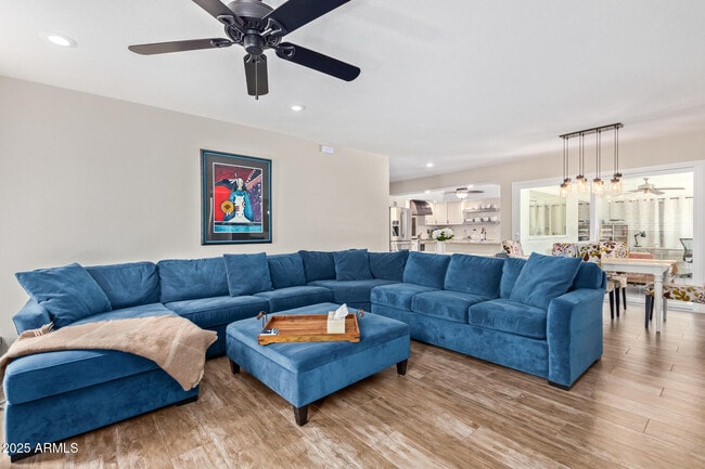 Photo - 2118 E Pebble Beach Dr