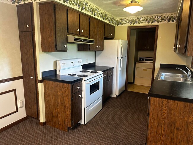 Photo - 75/81 Pres Vannes Drive Unit 75 Pres Vannes