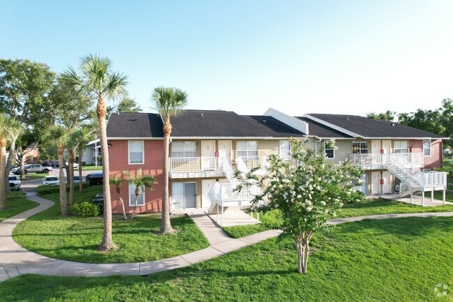Building Photo - One Bed - One Bath - Water Front - First F... Rental