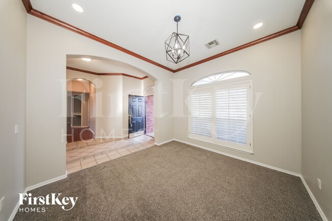 Photo - 12533 Youngs Pl