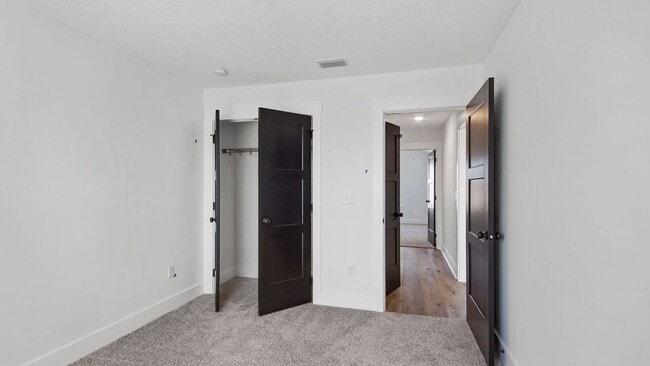 Photo - 4415 Conifer Ln