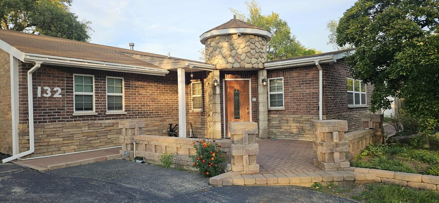 Photo - 132 Fairwood Dr