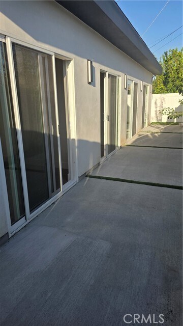 Photo - 22730 Mariano St