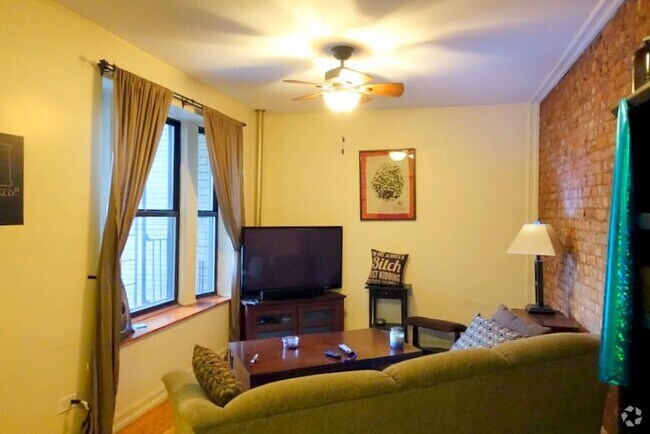 Building Photo - 610 W 150th St Rental