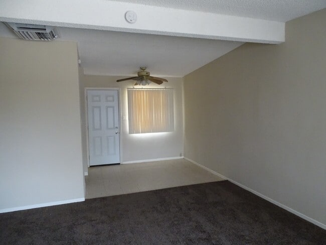 Photo - 3 Bed 1 Bath