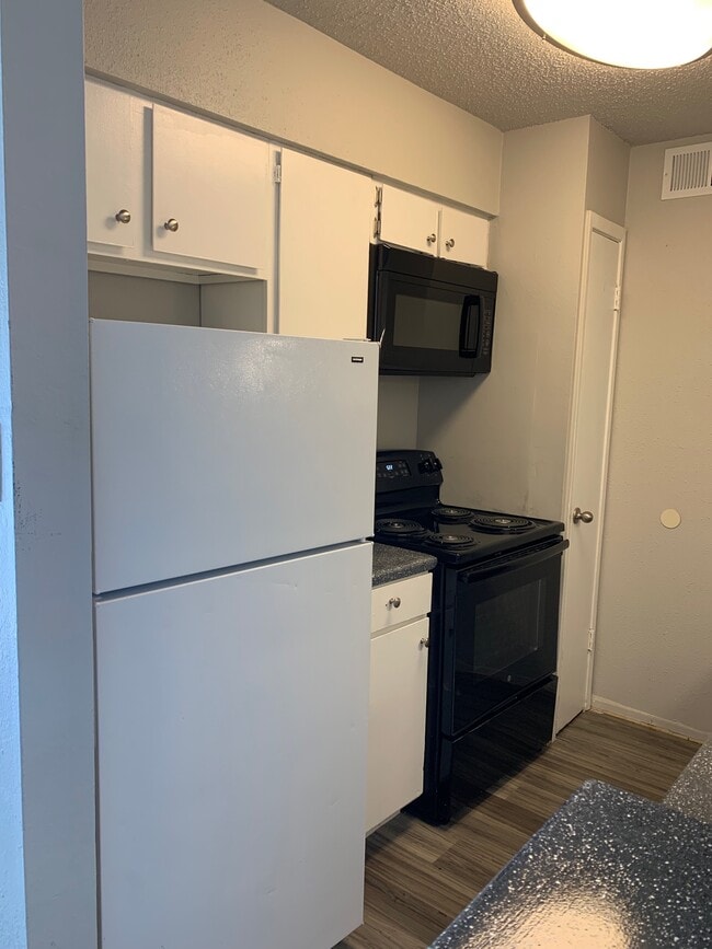 Photo - Creekside South