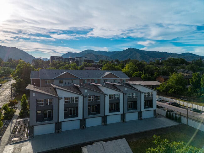 Photo - The Savvy Six Unidad 1 Bedroom 4