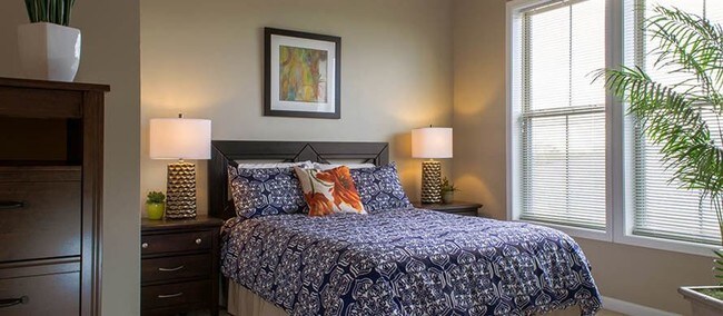 Photo - Manassas Station West