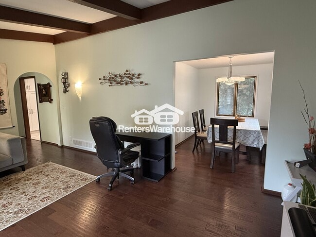 Photo - 4324 W 42nd St