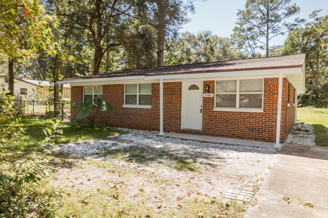 Building Photo - 5140 Muldoon St Rental