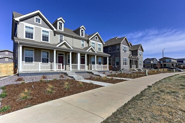 Photo - 450 Tigercat Wy