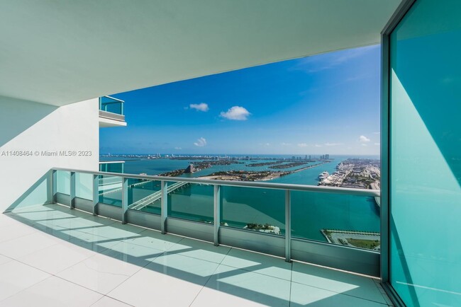 Photo - 900 Biscayne Blvd Condominio