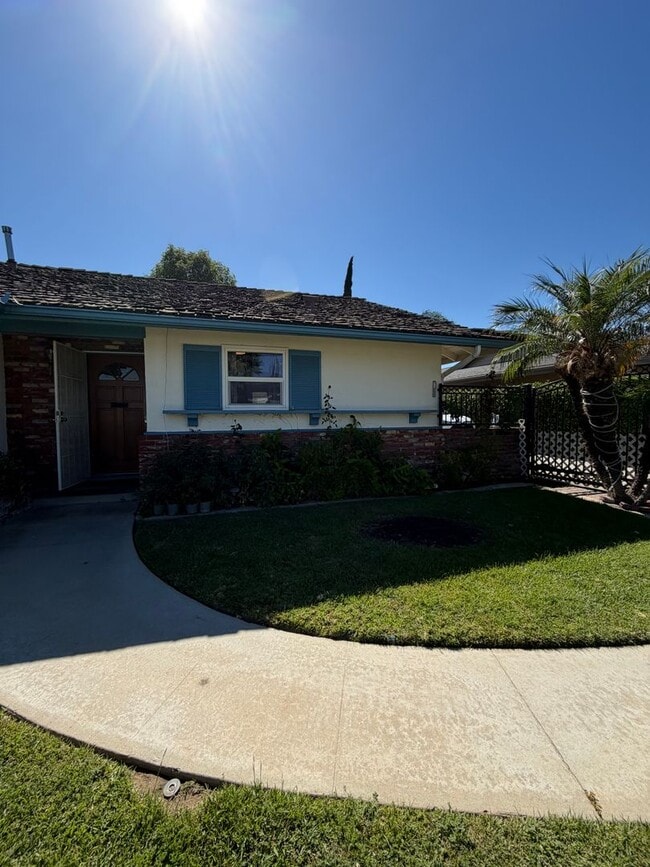 Photo - 1311 Fairplain Ave