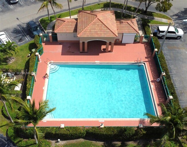 Photo - 2920 SE 13th Ave Unit 103-51