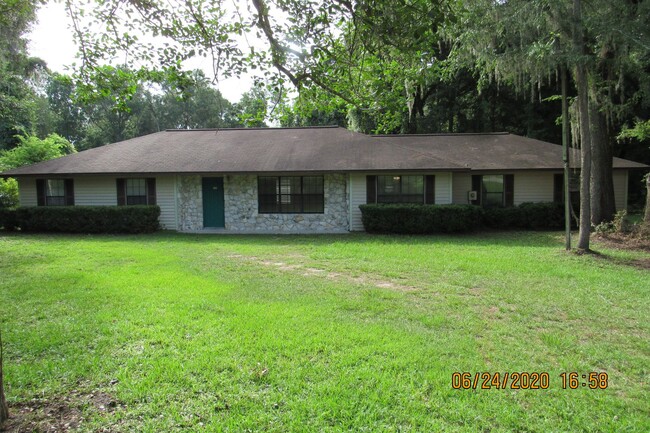 Newly renovated 3 bedroom 2 bath in Oaklan... - Newly renovated 3 bedroom 2 bath in Oaklan... Casa