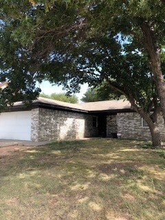 Building Photo - Beautiful 3 bedroom 2 bath home