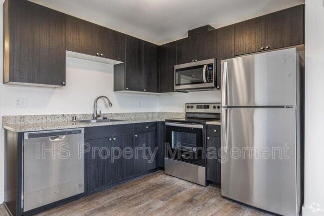 Building Photo - 485 S 38th Ave Unit D 215 Rental