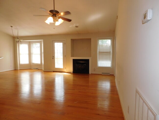 Photo - 161 Soybean Dr