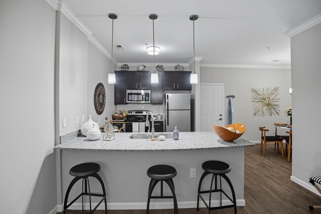 Photo - Ascot Point Village