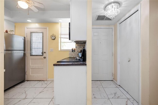 Photo - 2999 Point East Dr