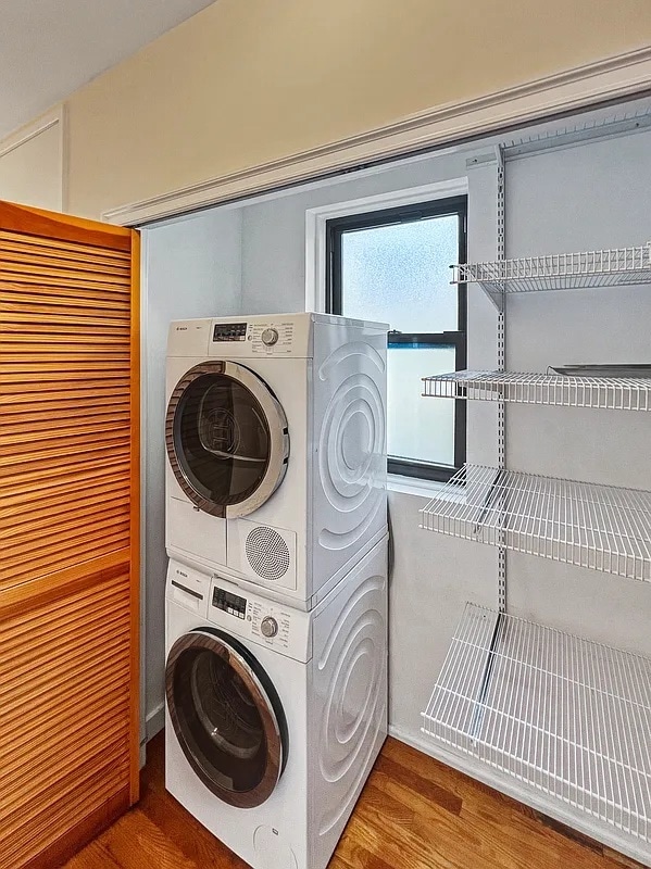 Building Photo - 455 Park Pl Unit 2B