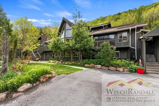 Photo - Stunning Emigration Canyon Home - Spacious...