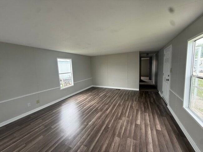 Mobile Home For Sale