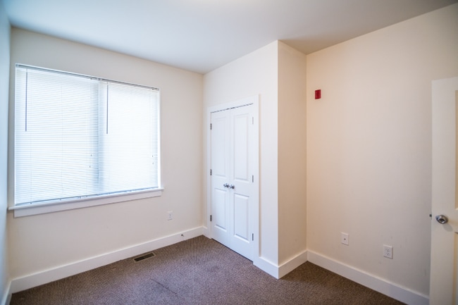 Photo - 441 N 32nd St Unit A