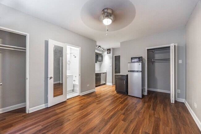 Photo - 1140 N La Salle Dr Unit 101