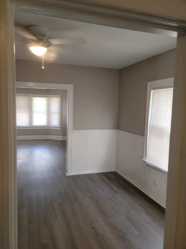 Photo - 521 Homewood Ave