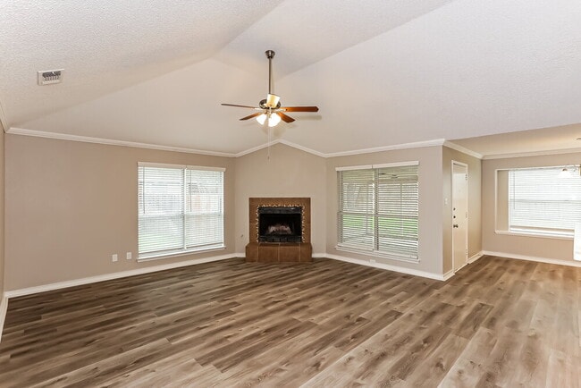 4979 Garden Grove Ct