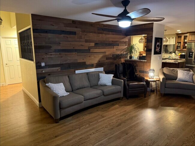 Photo - 1174 River Bluff Dr