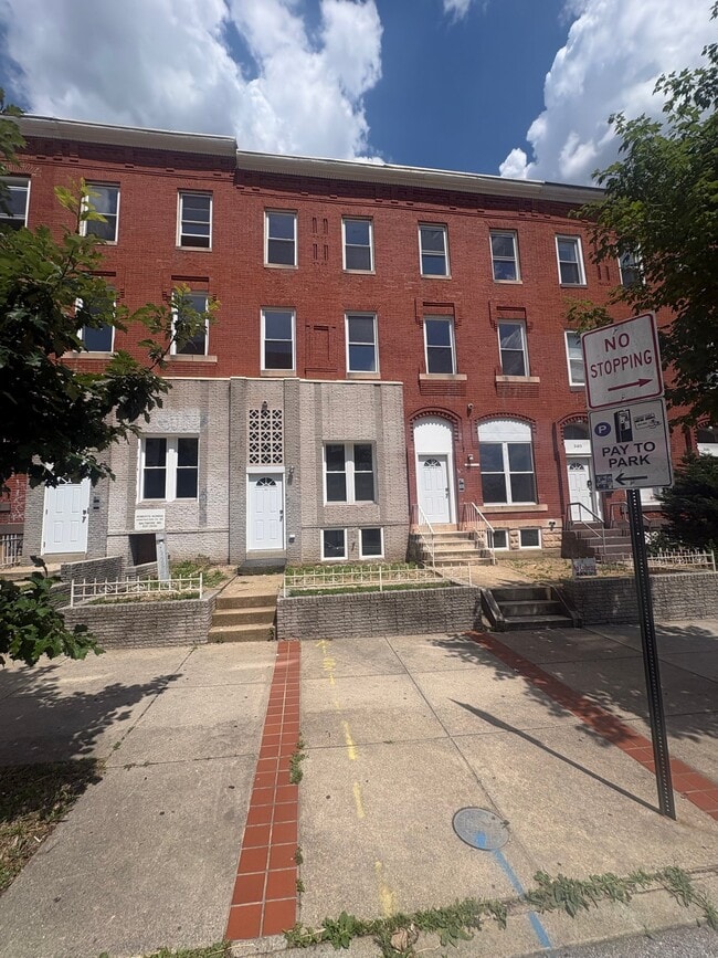 Building Photo - 2105 Maryland Ave