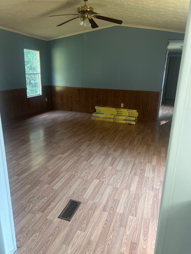 Photo - 235 Button Wood Ln