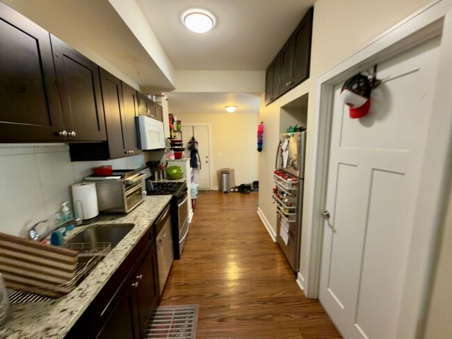 Photo - 3550 W Lawrence Ave Unit 3550-2N