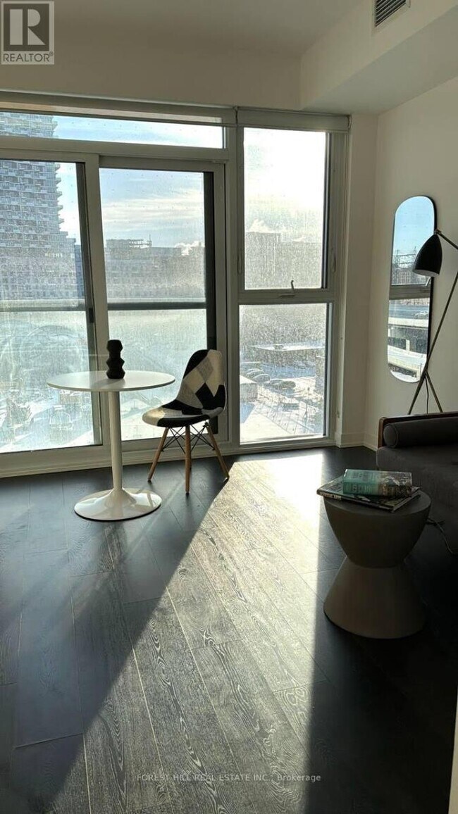 Photo - 20 Richardson St Unit 405