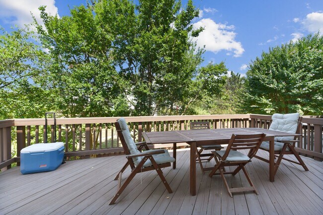 Photo - 7035 Fieldhurst Ct