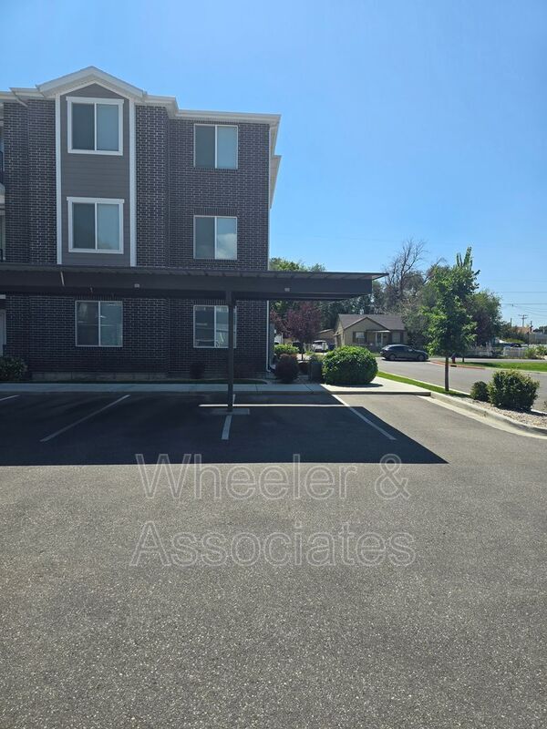 Photo - 154 7th St Unit #304