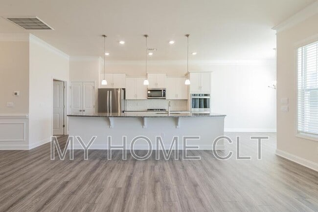 Photo - 4446 Streamside Rd