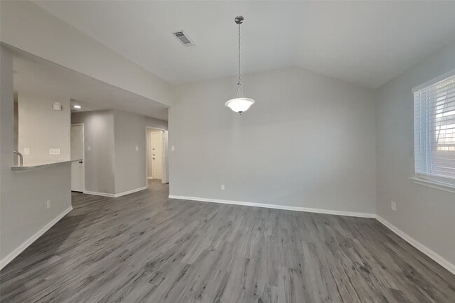 Photo - 2519 Fox Water Dr
