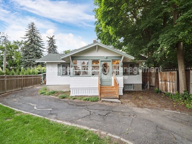 Building Photo - 614 E 18th Ave Rental