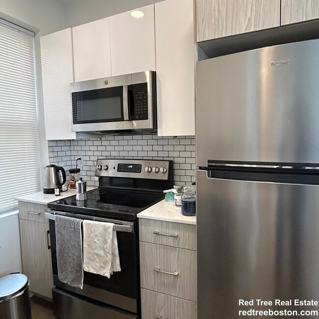 Photo - 31 Queensberry St Unit 11