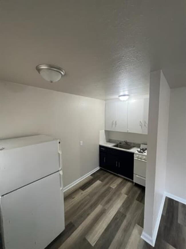Photo - Perfect 1 bed unit located within walking distance of Woodson Park