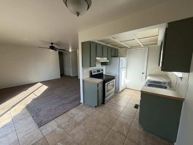 Photo - 1708 S 5th St