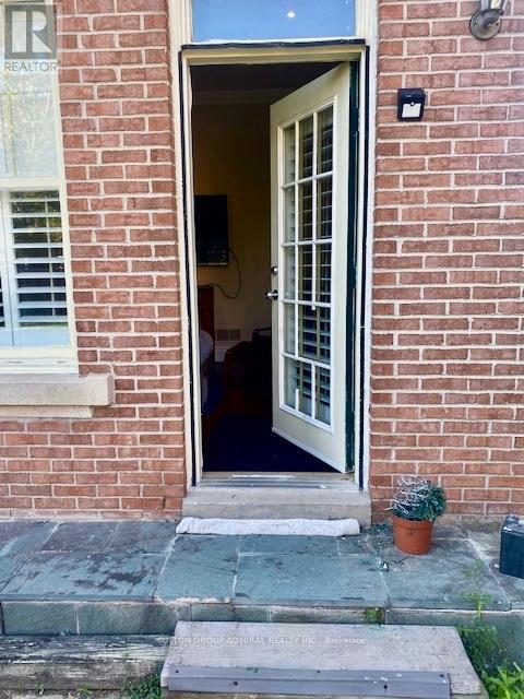 Photo - 141 Regent St