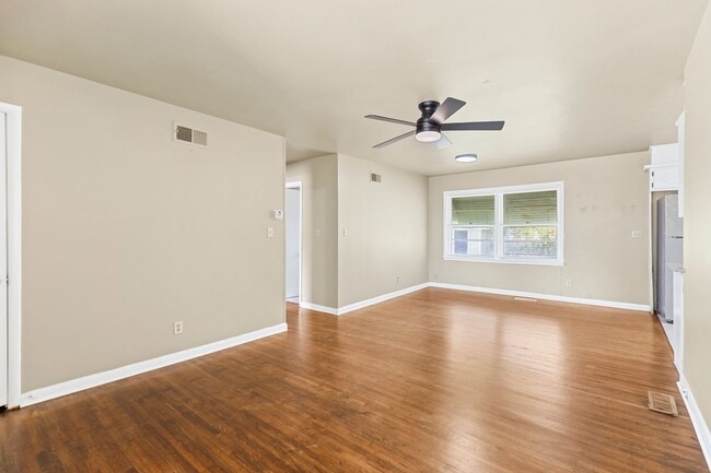 Photo - Charming 3-Bedroom Home Near the Rose Dist...