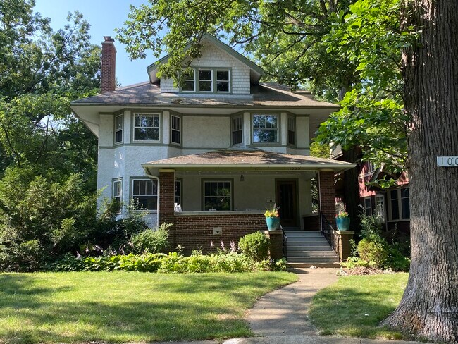 Photo - 1005 Ashland Ave House