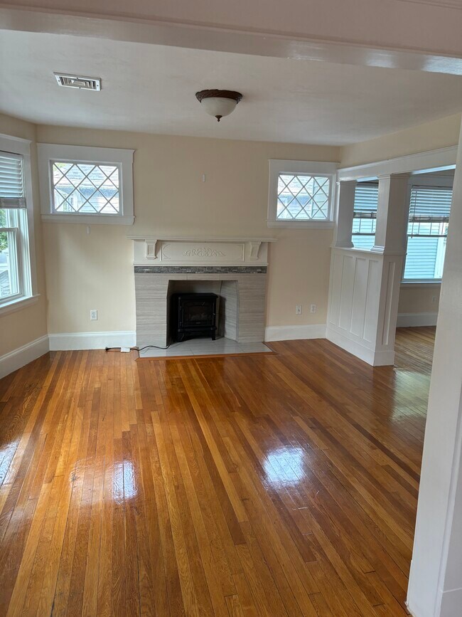 Photo - 253 Brown St Unidad 253 Brown Street