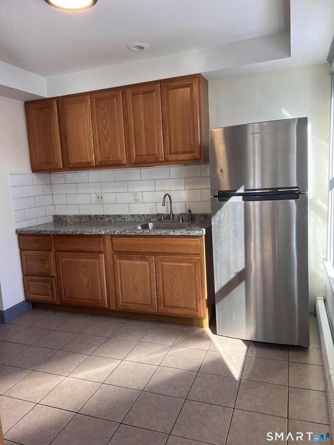 Photo - 337 Wilson St Unit 2nd Fl